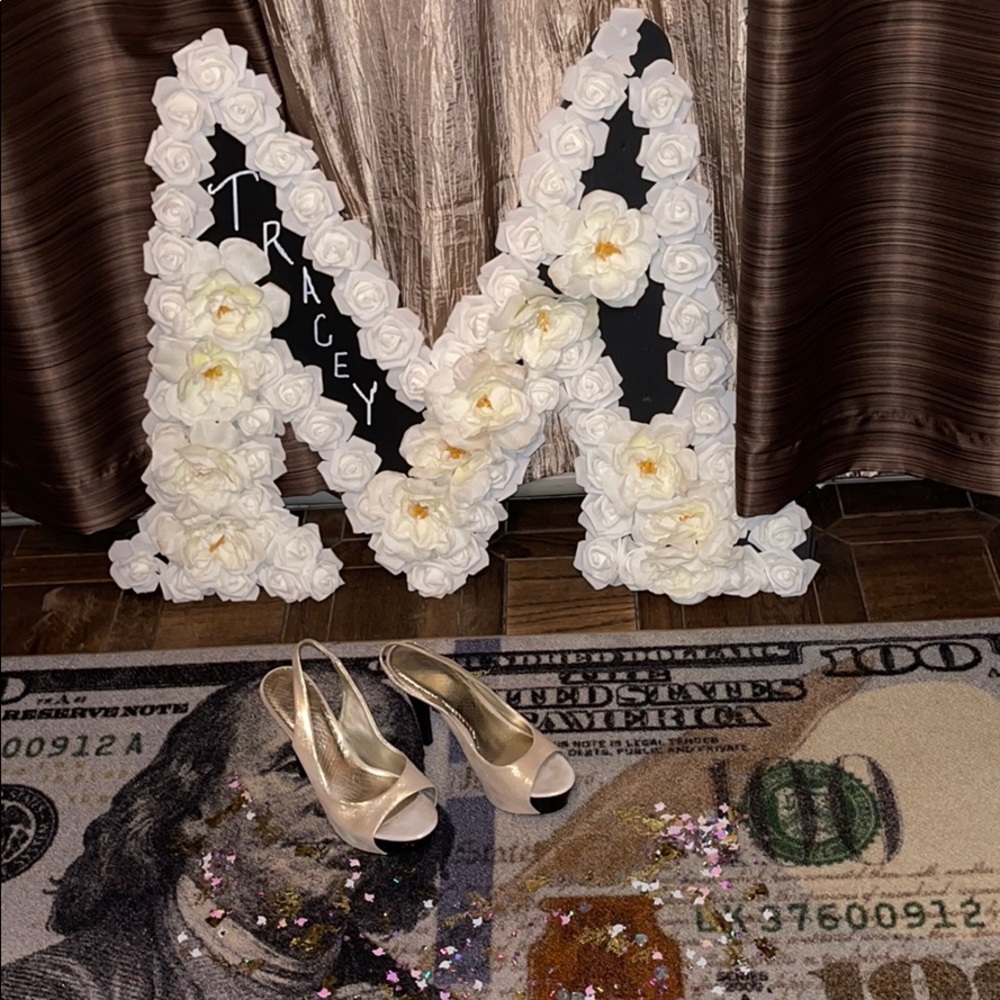 Jessica Simpson cashmere gold shimmer sandal heel